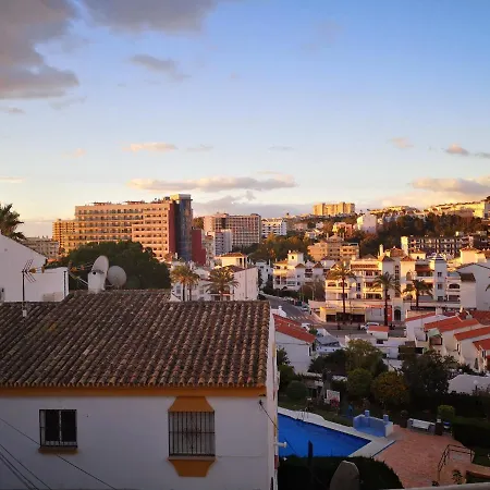 Lomas De Benalmar Av Palmeras 아파트